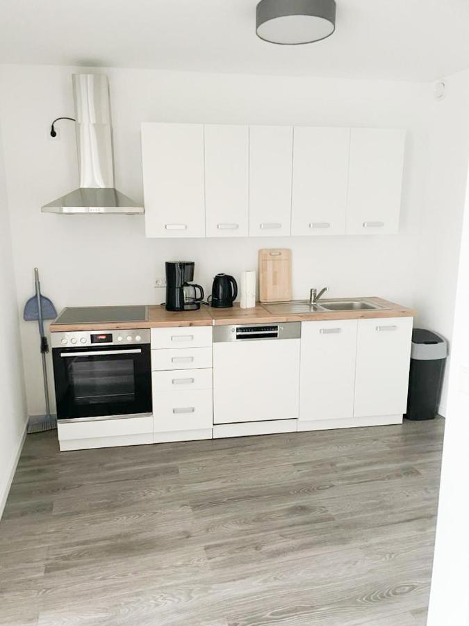 Pf Unterkunft Pforzheim Esterno foto